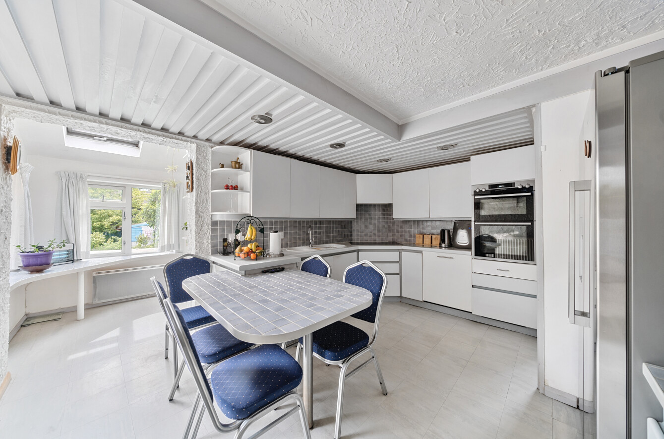 Lyndhurst Road, Landford, Salisbury, SP5