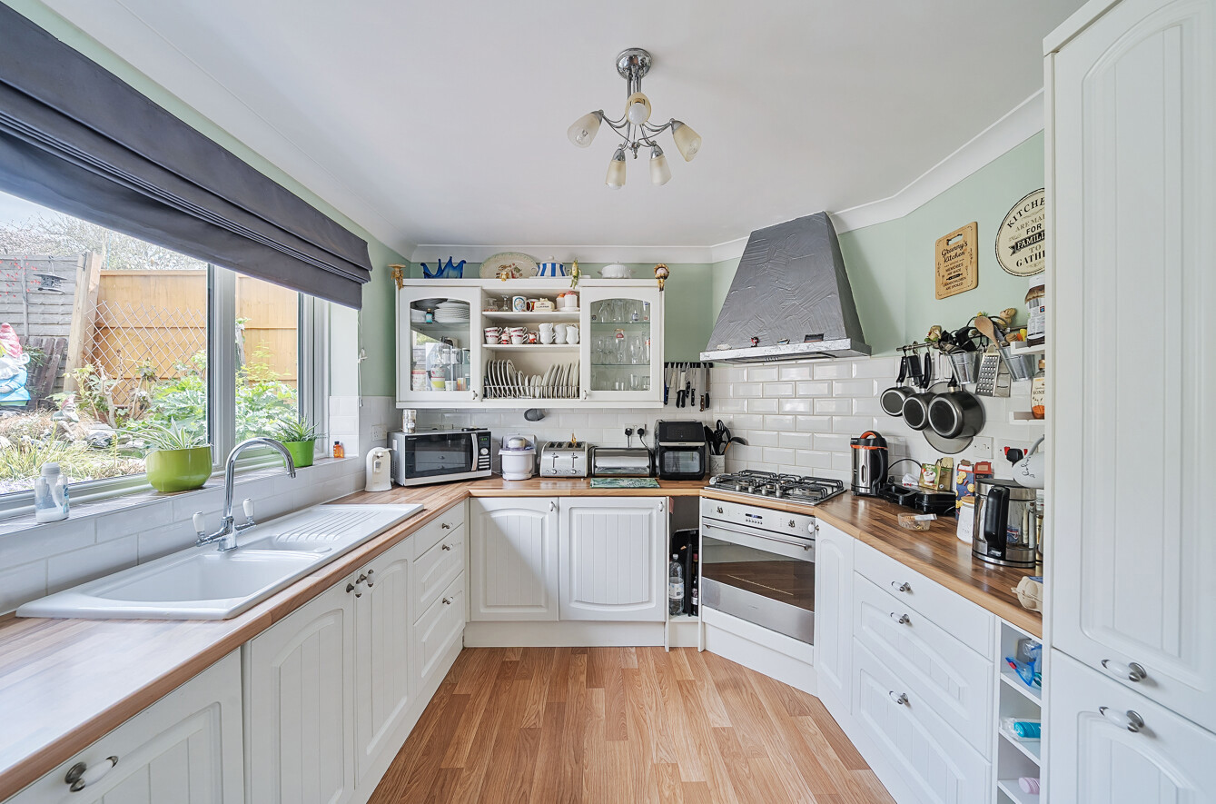 Woodmill Lane, Bitterne Park, Southampton, Hampshire, SO18 - Charters