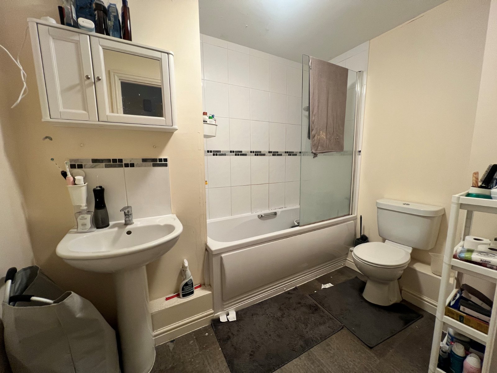 Coxford Road, Southampton, Hampshire, SO16 - Charters