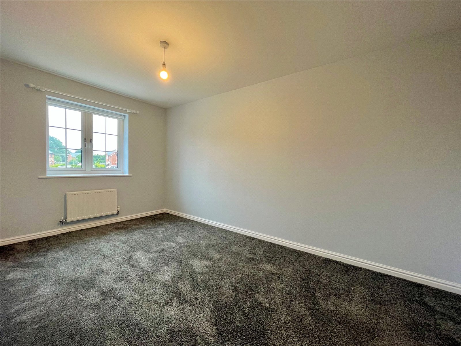 Holly Drive, Four Marks, Alton, Hampshire, GU34