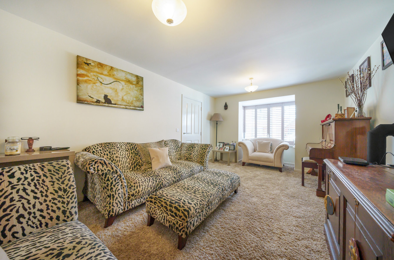 Brocas Way, Bordon, Hampshire, GU35 - Charters