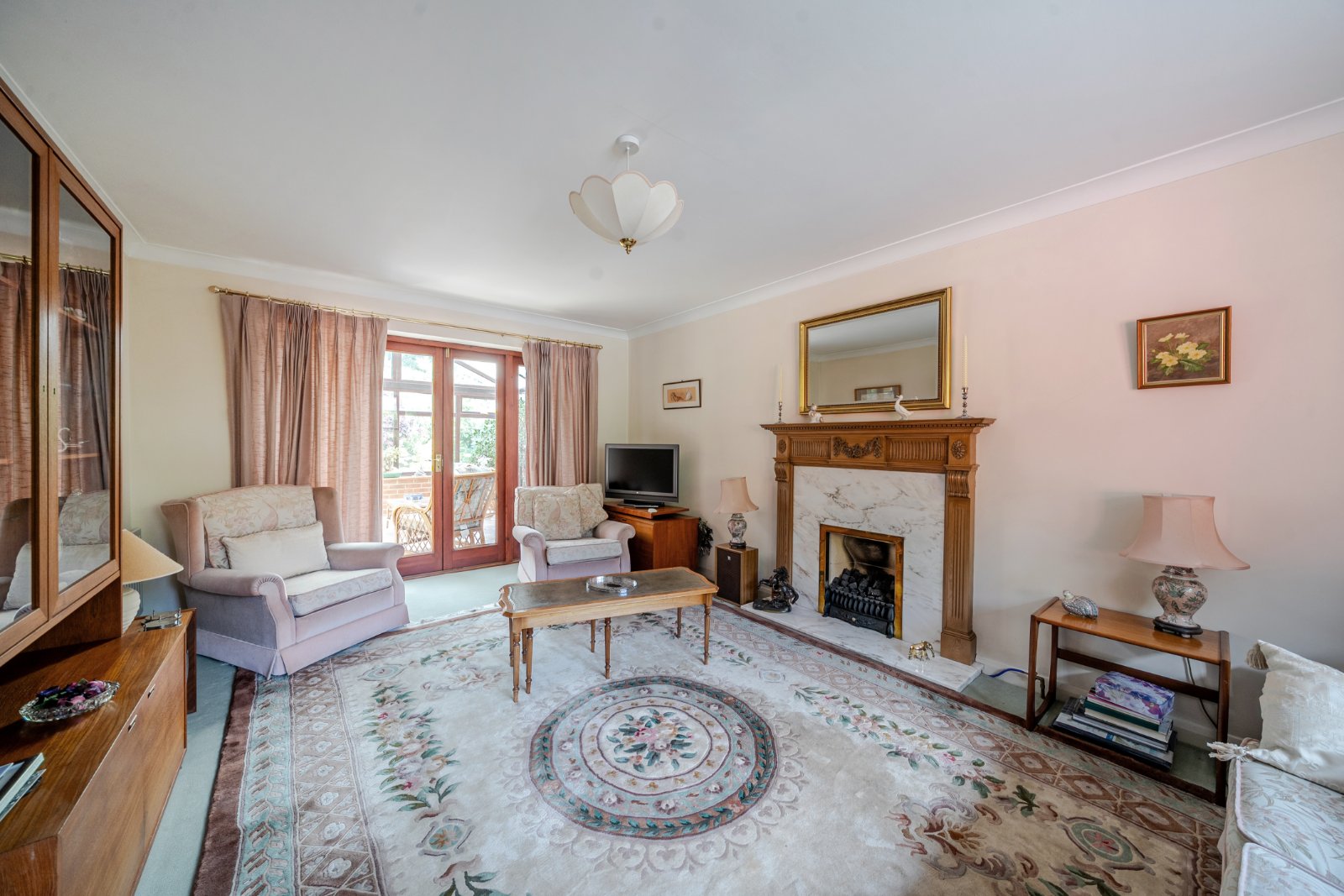Alma Lane, Farnham, Surrey, GU9 - Charters