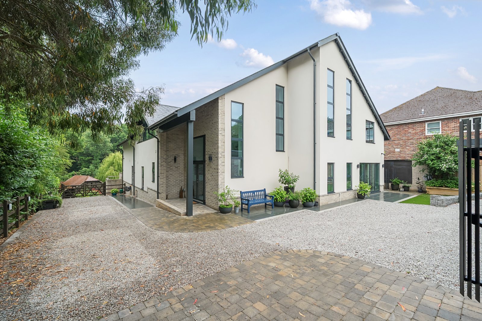 Fleet End Road, Warsash, Hampshire, SO31