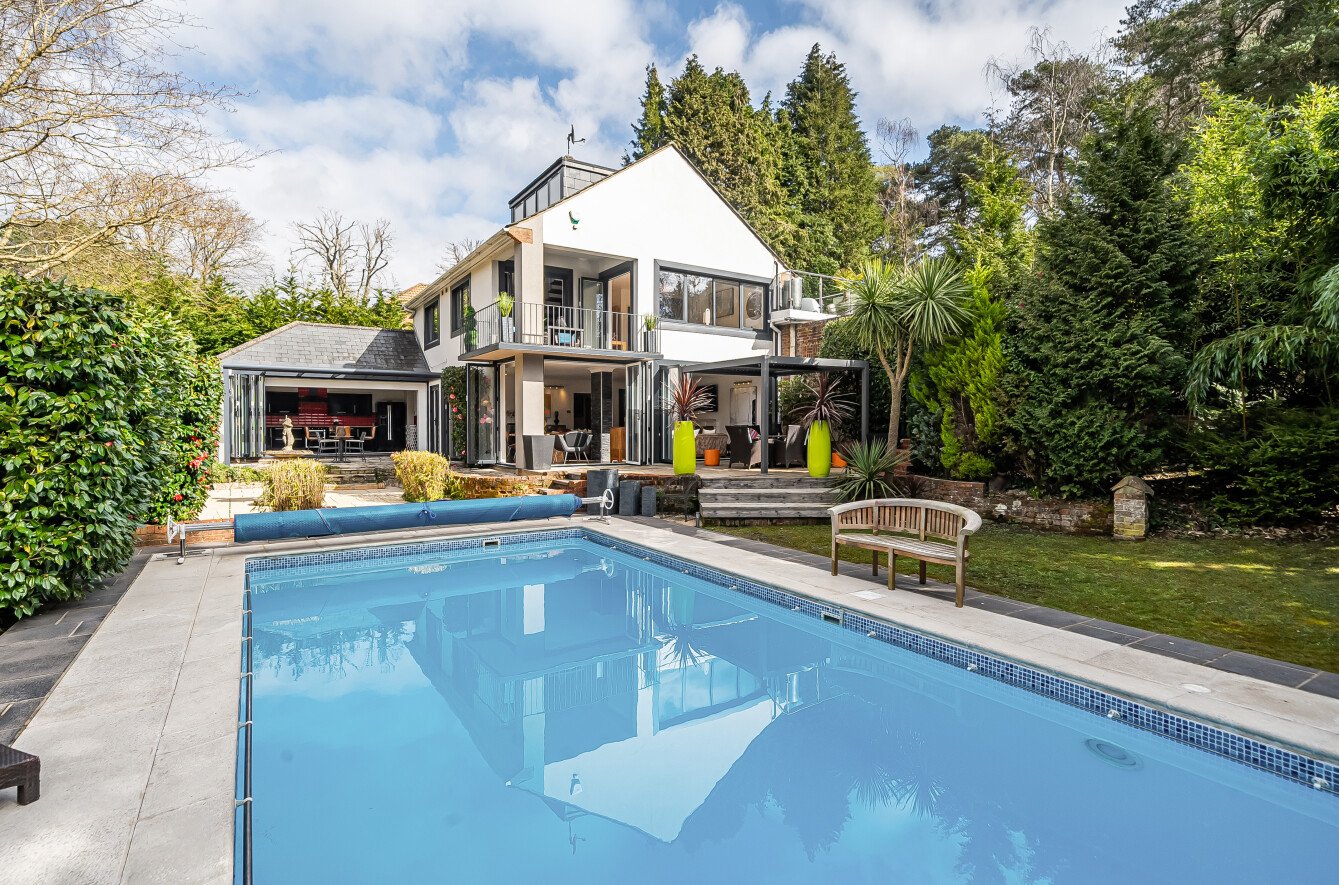 Hadrian Way, Chilworth, Southampton, Hampshire, SO16 - Charters