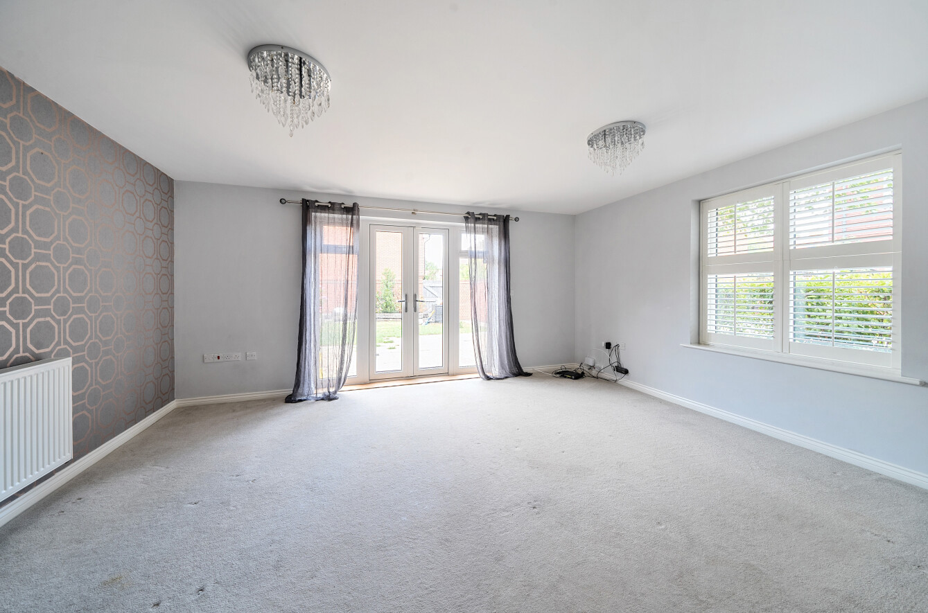 Parsons Way, Tongham, Farnham, Surrey, GU10 - Charters
