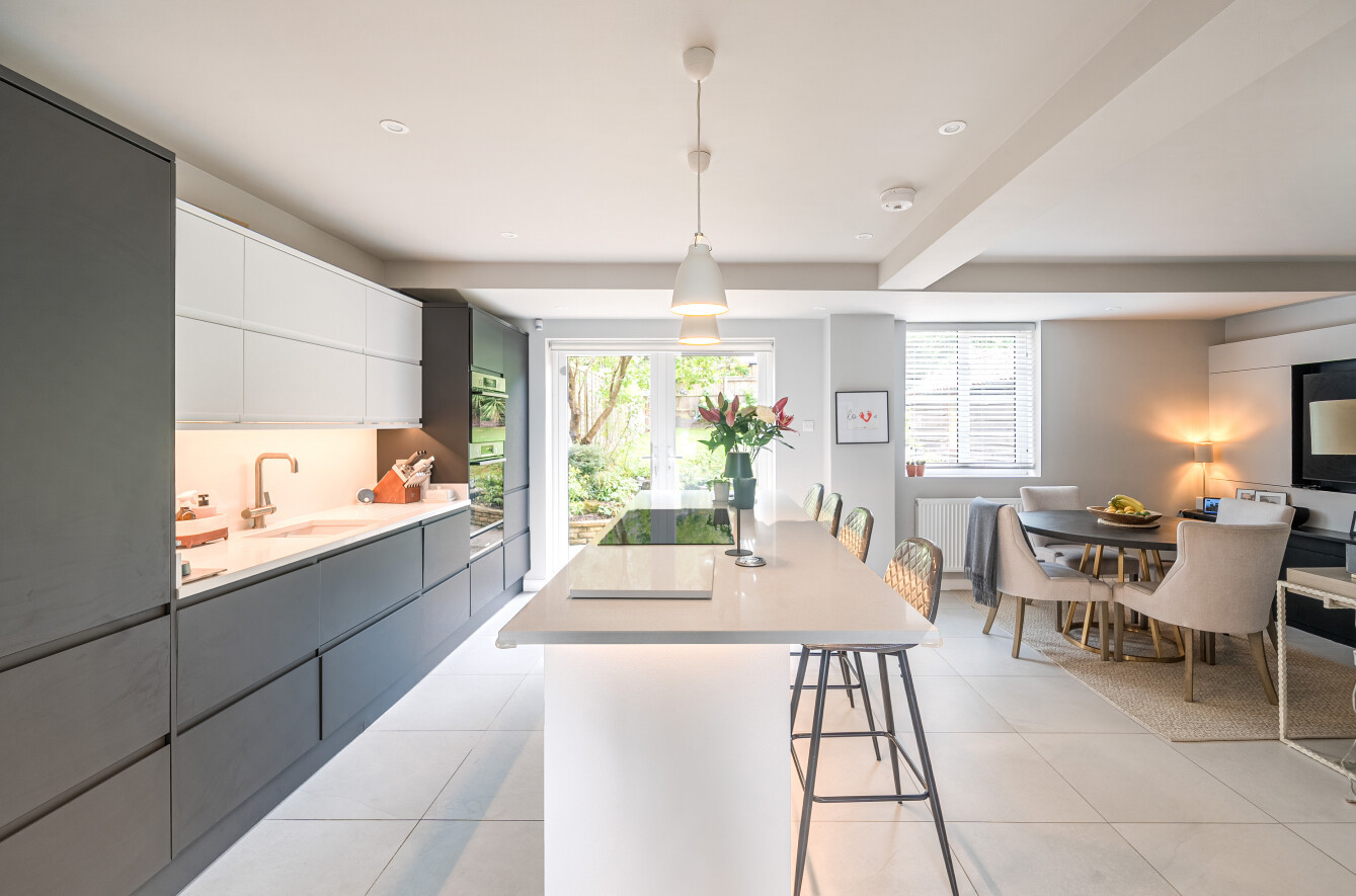 Ethelburt Avenue, Bassett Green, Southampton, Hampshire, SO16 - Charters