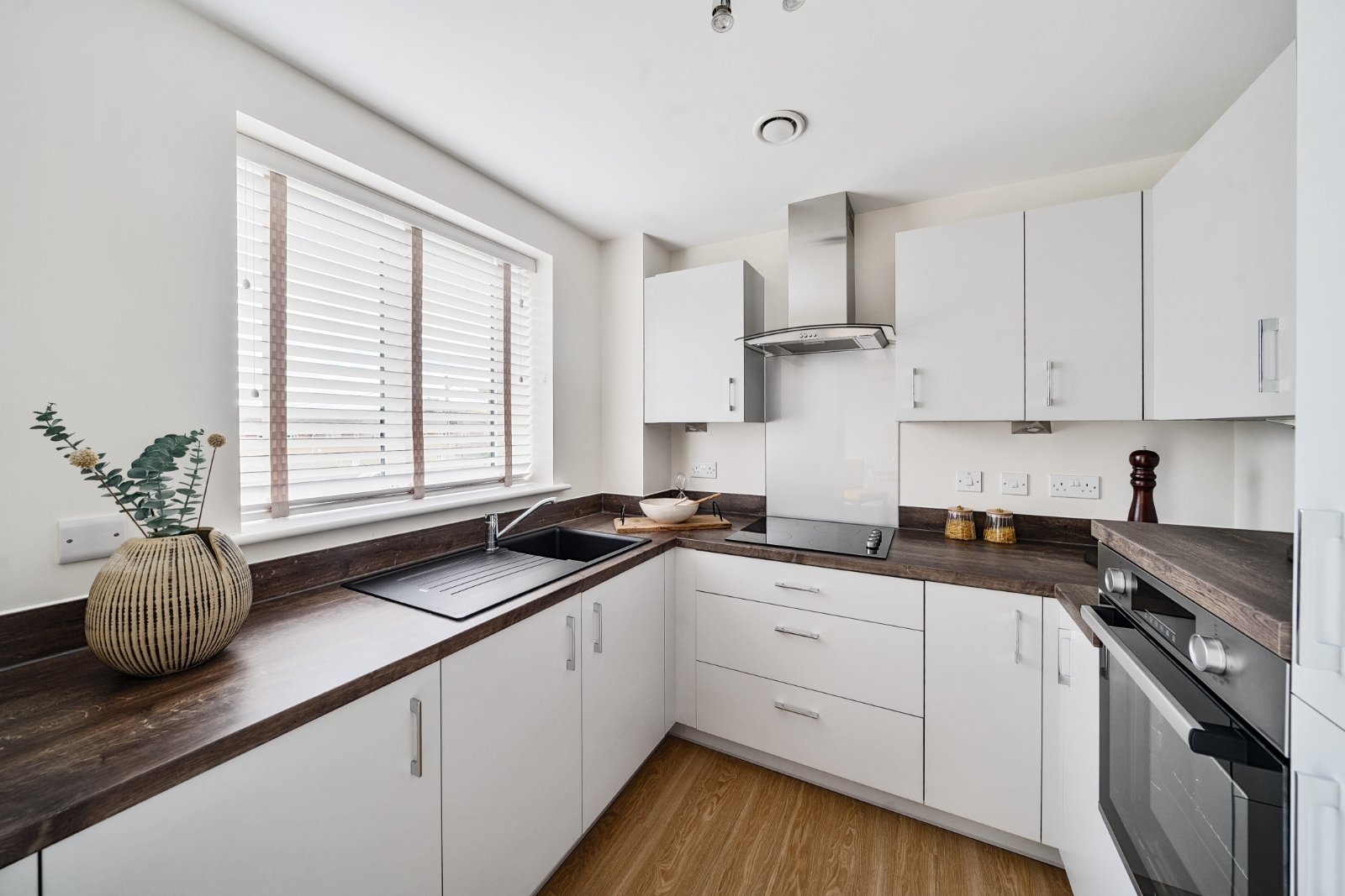 Glebe Court, Abbotswood Common Road, Romsey, Hampshire, SO51 - Charters
