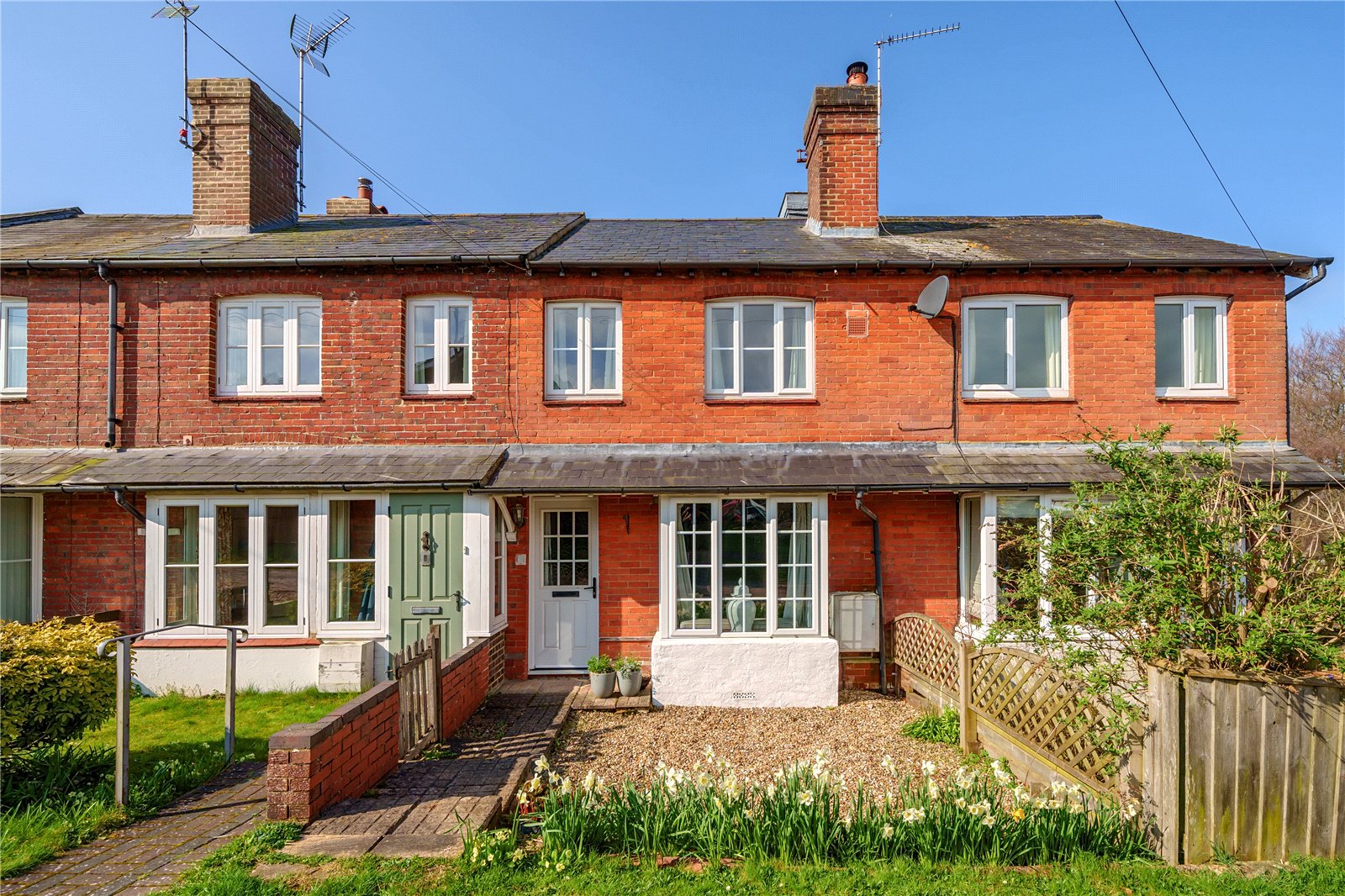 Hill Terrace, Alresford, Hampshire, SO24 - Charters
