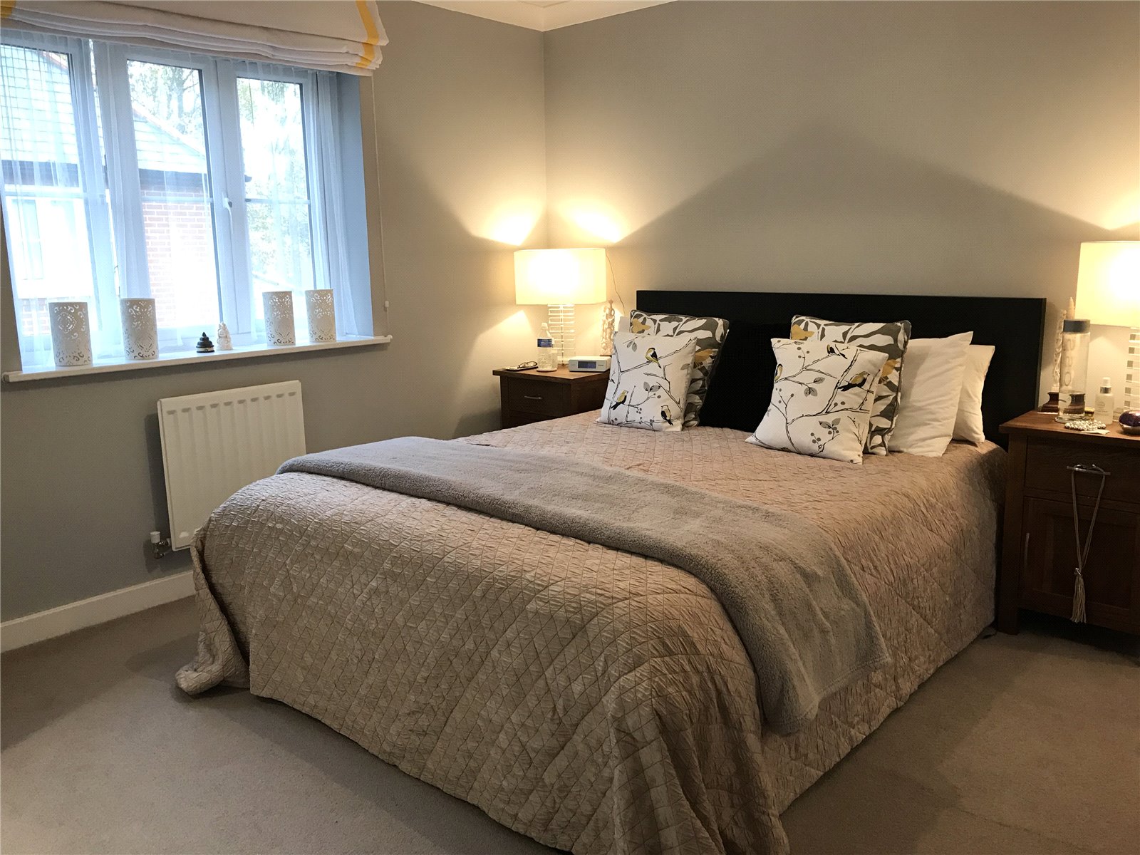 Bakeland Gardens, Alresford, Hampshire, SO24 - Charters