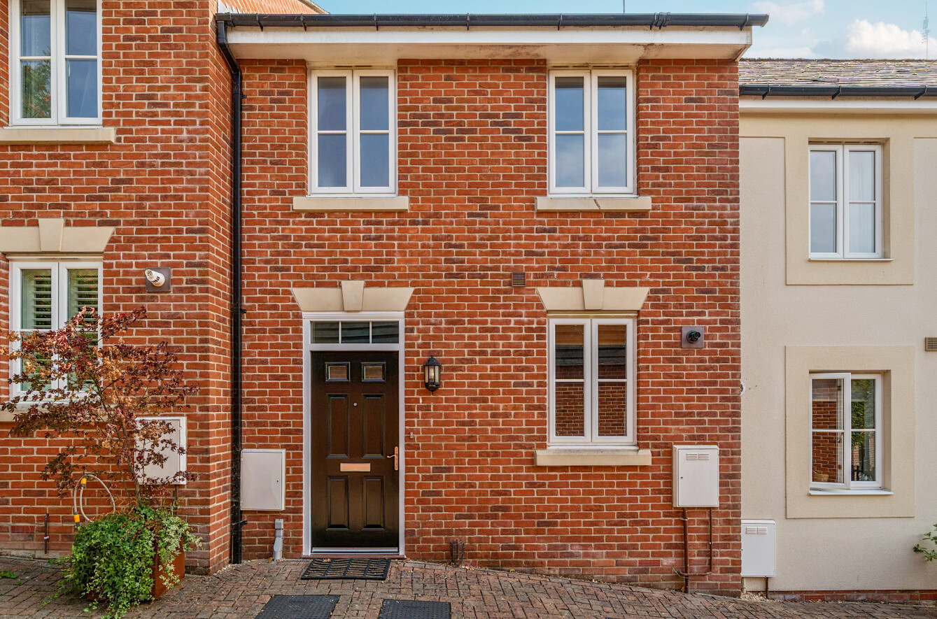 The Paddock, Itchen Abbas, Winchester, Hampshire, SO21