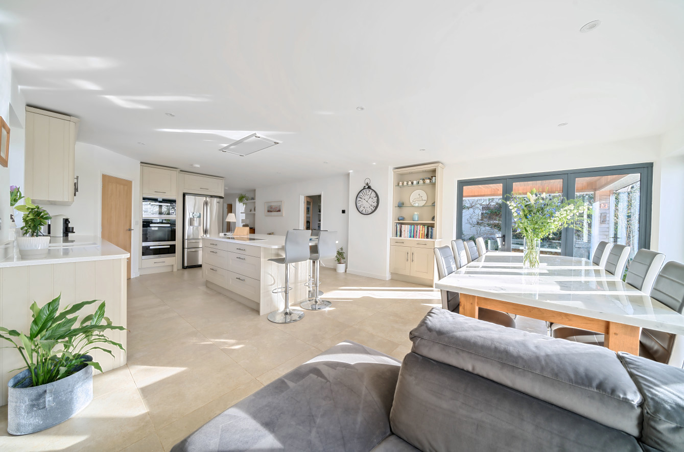 Bighton Hill, Ropley, Alresford, Hampshire, SO24