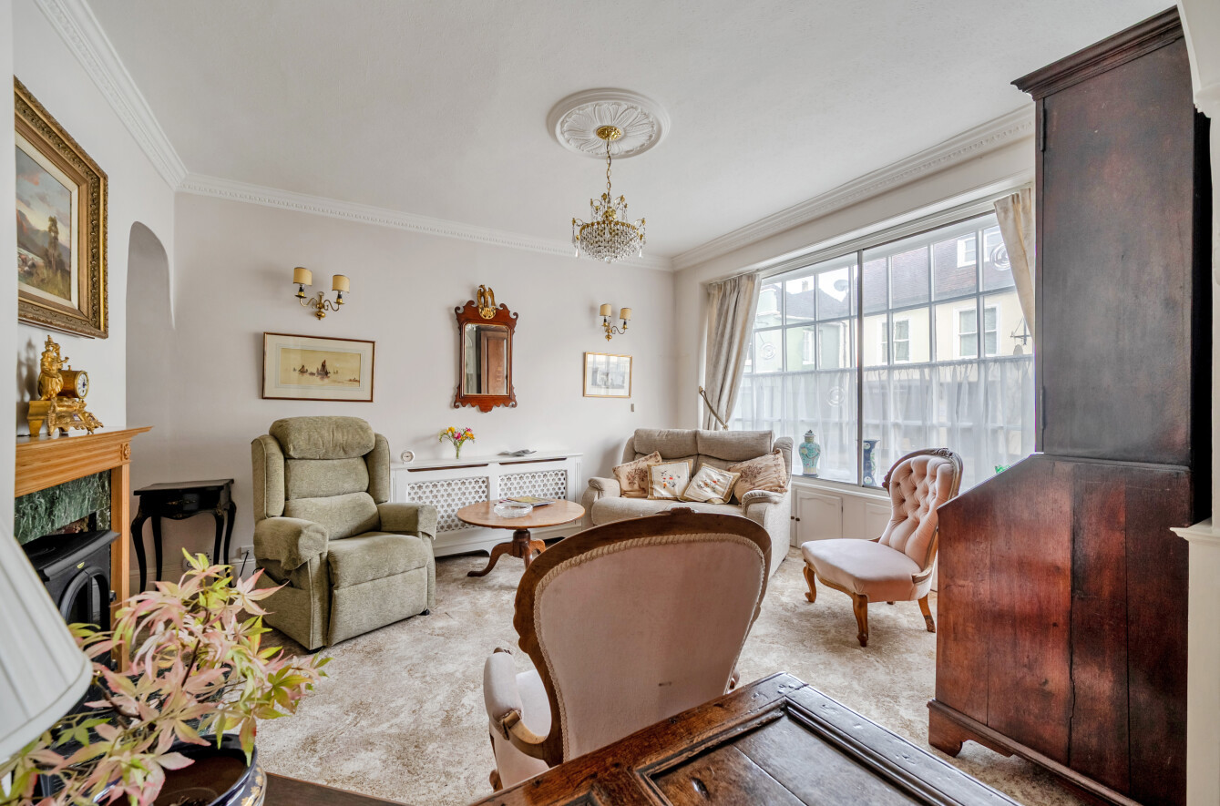 East Street, Alresford, SO24