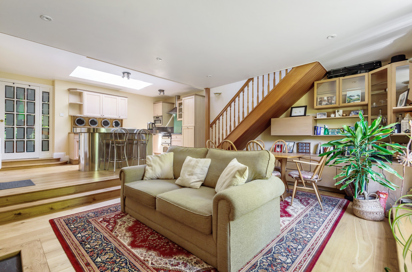 Basingstoke Road, Kings Worthy, Winchester, Hampshire, SO23