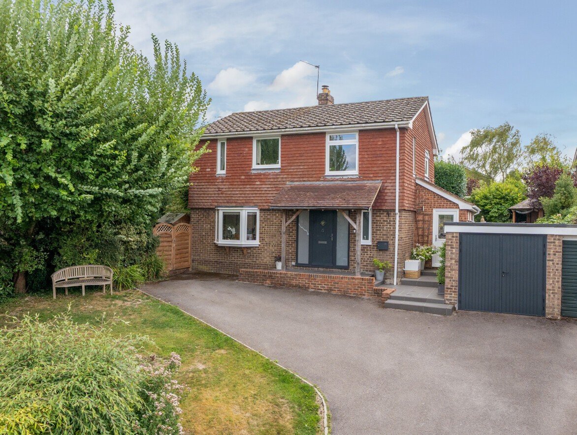 Arle Gardens, Alresford, Hampshire, SO24