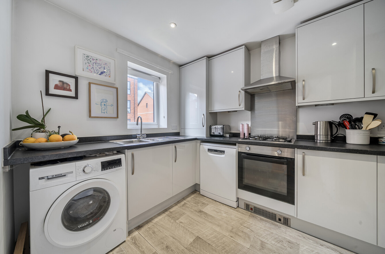 Huxley Drive, Alresford, Hampshire, SO24 - Charters