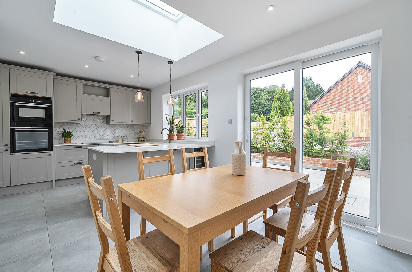 Station Hill, Itchen Abbas, Winchester, Hampshire, SO21 - Charters