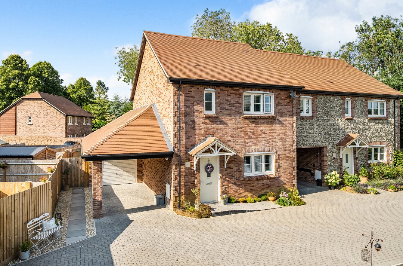 Gascoigne Lane, Ropley, Alresford, Hampshire, SO24