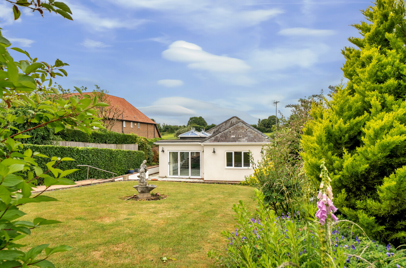 Gascoigne Lane, Ropley, Alresford, Hampshire, SO24