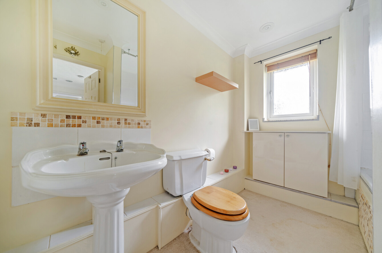 Windermere Gardens, Alresford, Hampshire, SO24