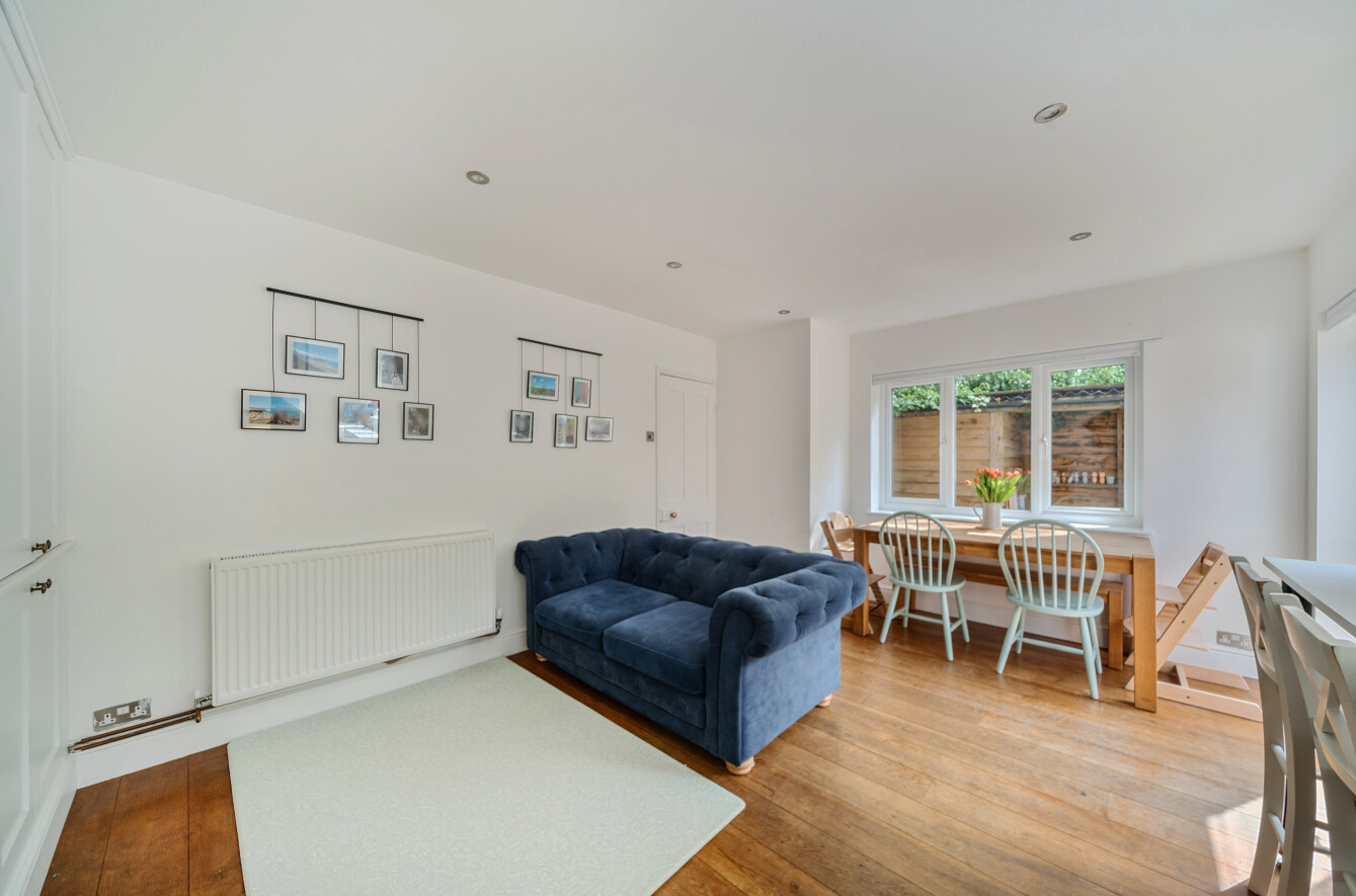 Inhams Row, Old Alresford, Alresford, Hampshire, SO24 - Charters