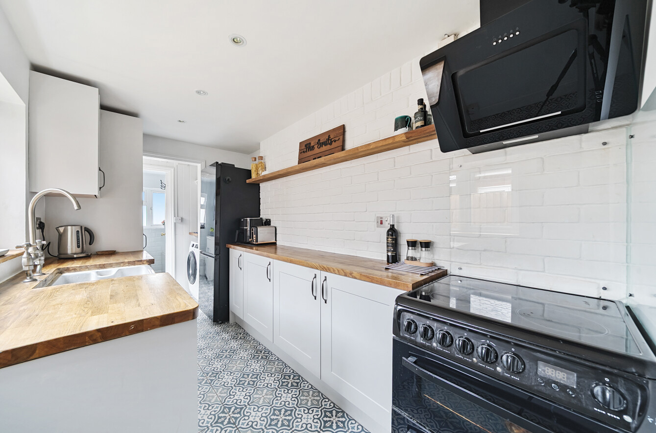 Petersfield Road, Cheriton, Alresford, Hampshire, SO24 - Charters