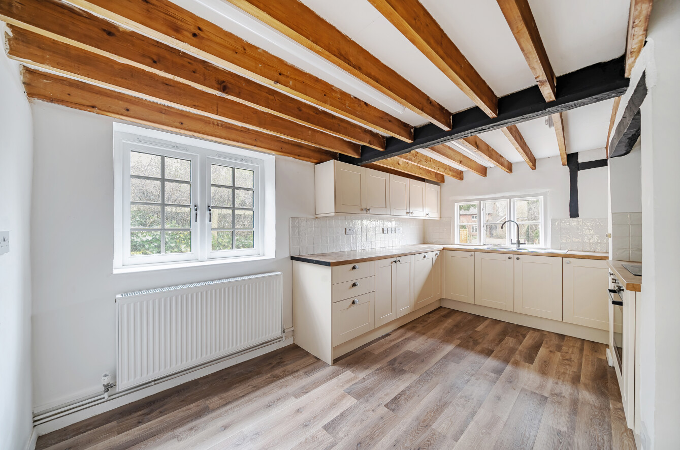 Ovington, Alresford, Hampshire, SO24 - Charters