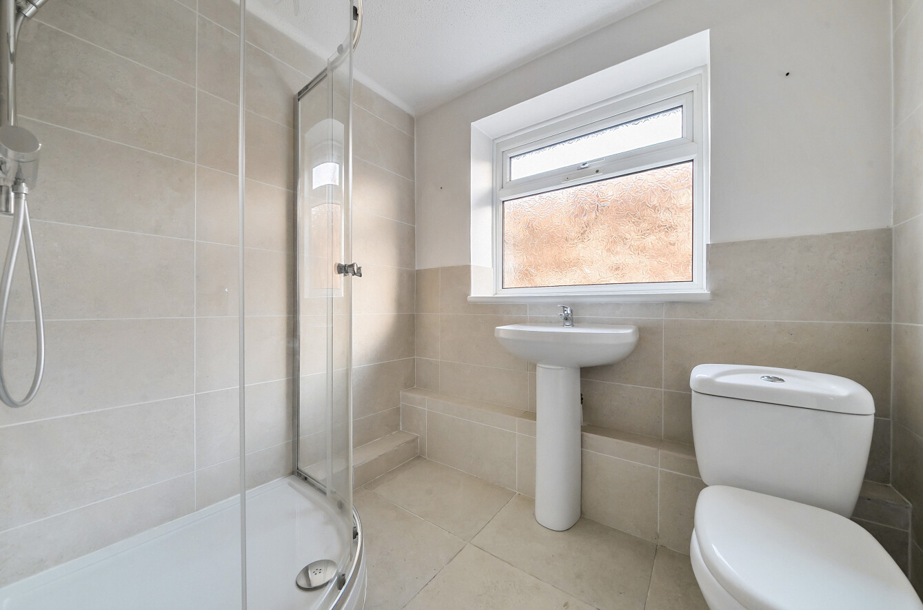 Raebarn Close, Cheriton, Alresford, Hampshire, SO24