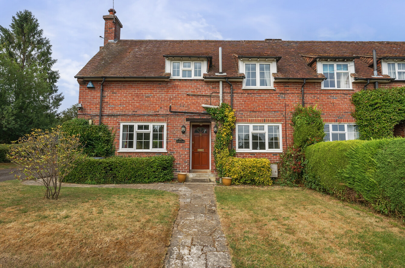 Ladycroft, Alresford, Hampshire, SO24 - Charters