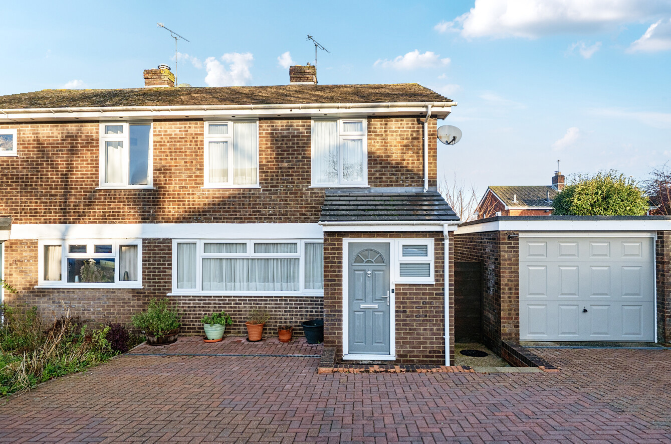 Arle Gardens, Alresford, Hampshire, SO24