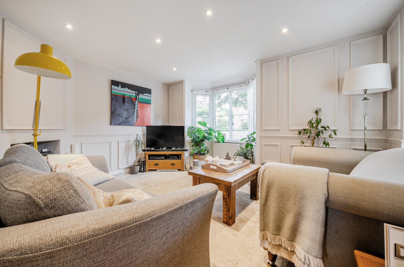 Petersfield Road, Cheriton, Alresford, Hampshire, SO24 - Charters