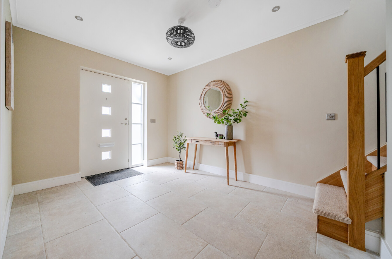 Grange Road, Alresford, Hampshire, SO24 - Charters
