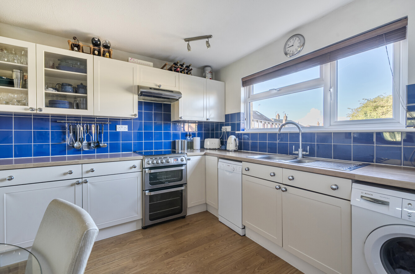 Lovells Walk, Alresford, Hampshire, SO24 - Charters