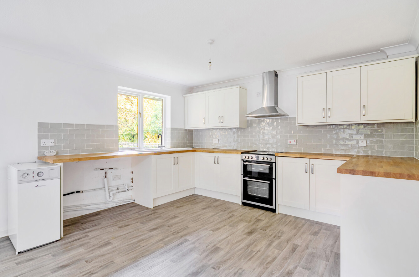 Kilmeston Road, Kilmeston, Alresford, Hampshire, SO24 Kilmeston Road, Kilmeston, Alresford, Hampshire, SO24 - Charters