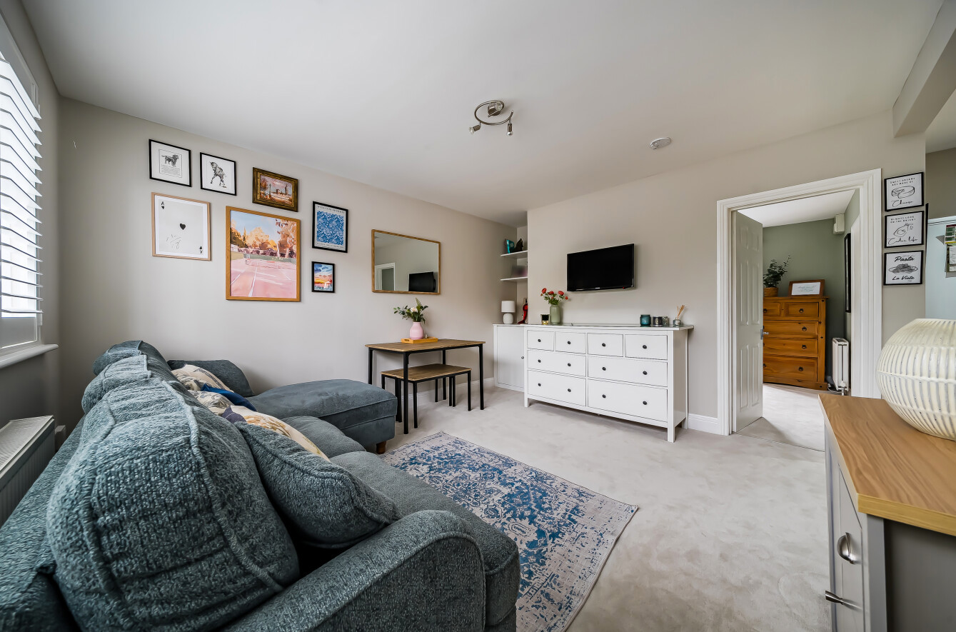 New Farm Road, Alresford, Hampshire, SO24 New Farm Road, Alresford, Hampshire, SO24 - Charters