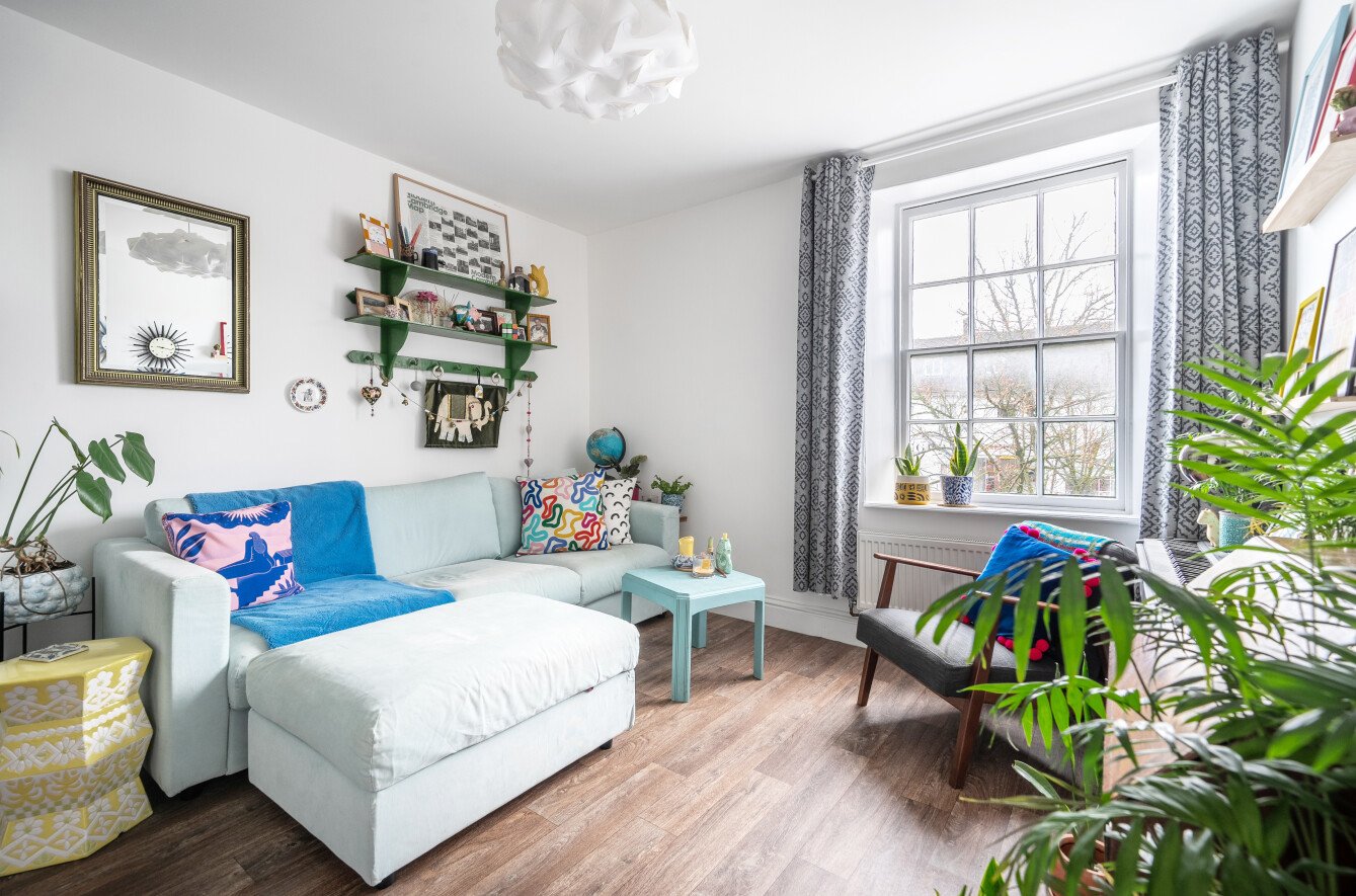 Broad Street, Alresford, Hampshire, SO24 - Charters