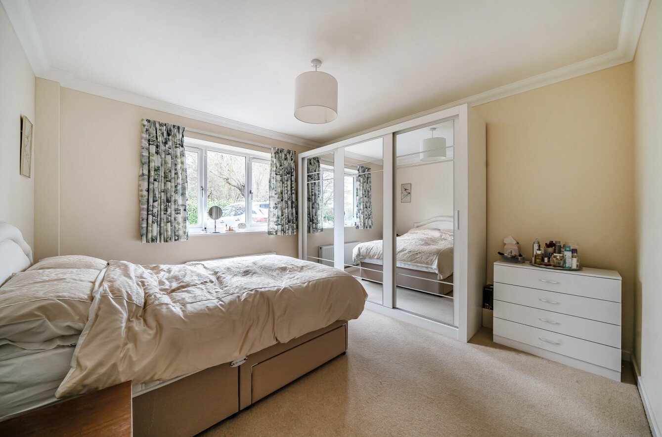 Darvill Road, Ropley, Alresford, Hampshire, SO24 - Charters