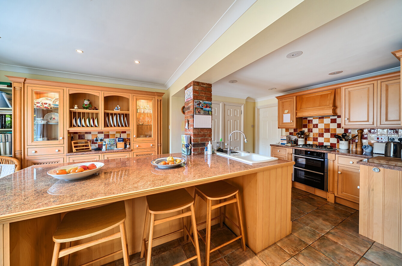 De Lucy Avenue, Alresford, Hampshire, SO24