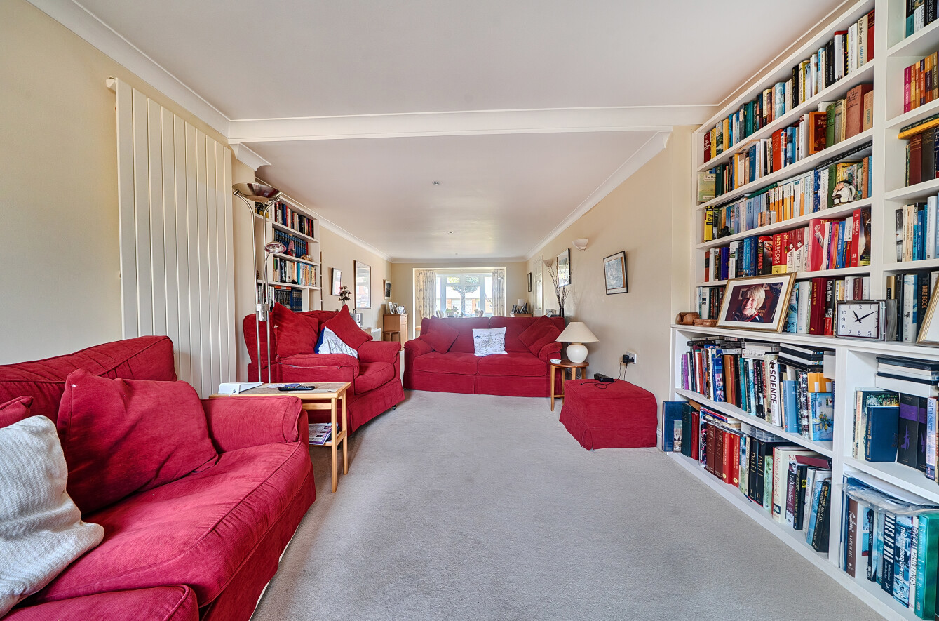 De Lucy Avenue, Alresford, Hampshire, SO24