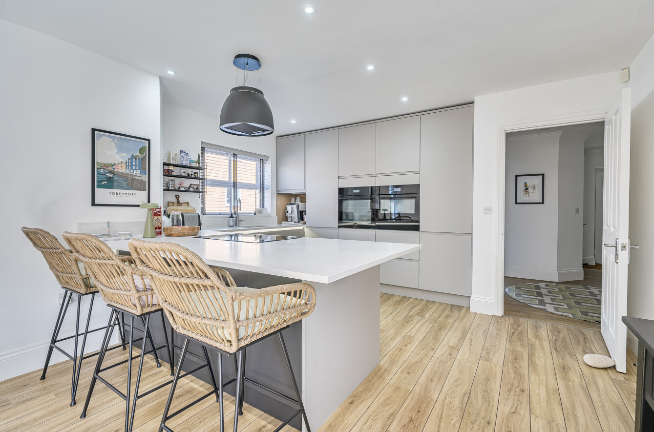 Shirnall Meadow, Lower Farringdon, Alton, Hampshire, GU34
