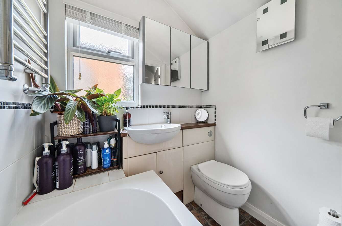 Victoria Road, Alton, Hampshire, GU34