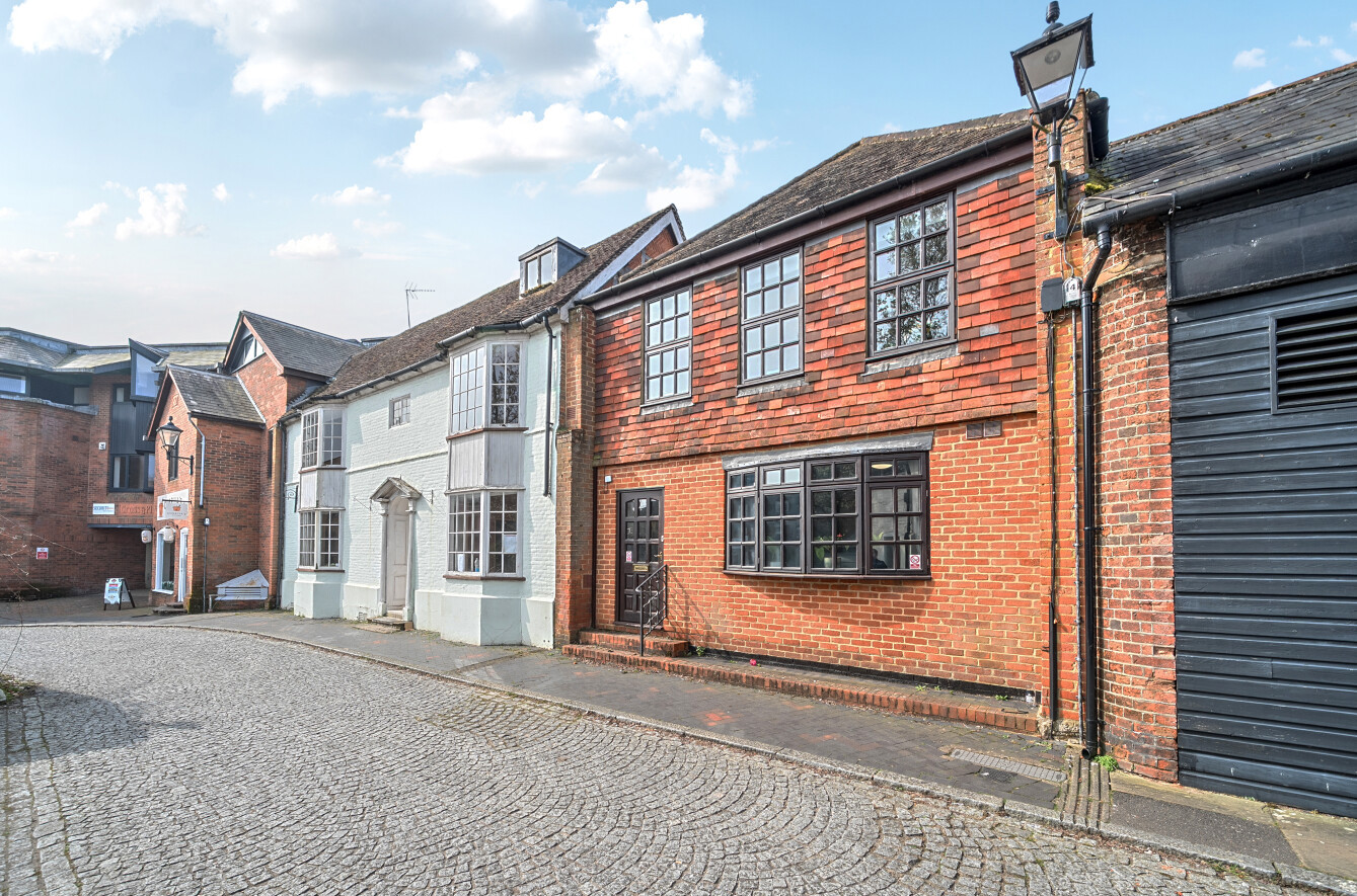 Cross & Pillory Lane, Alton, GU34