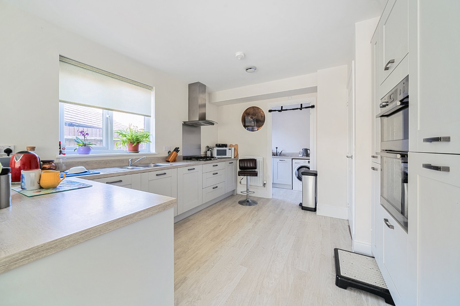 Hop Fields, Alton, East Hampshire, GU34 - Charters