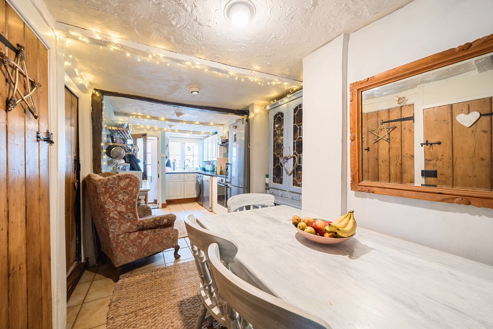 London Road, Holybourne, Alton, Hampshire, GU34 - Charters