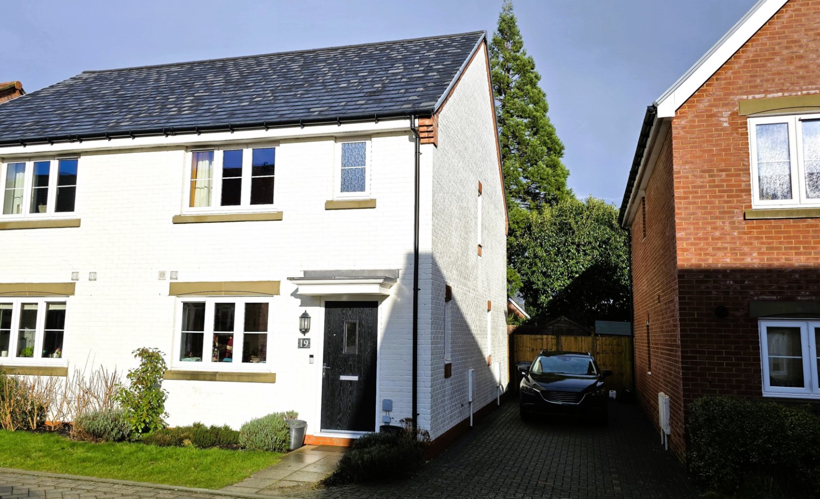 Goswell Square, Alton, Hampshire, GU34