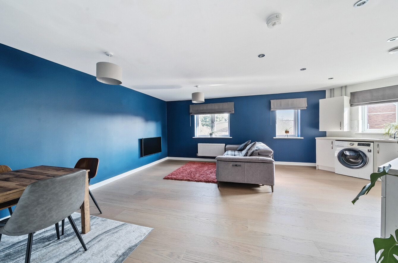 Holland Drive, Medstead, Alton, Hampshire, GU34 - Charters