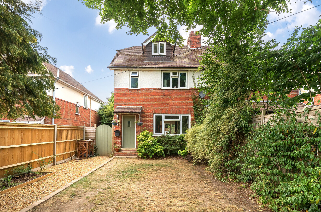Old Odiham Road, Alton, Hampshire, GU34