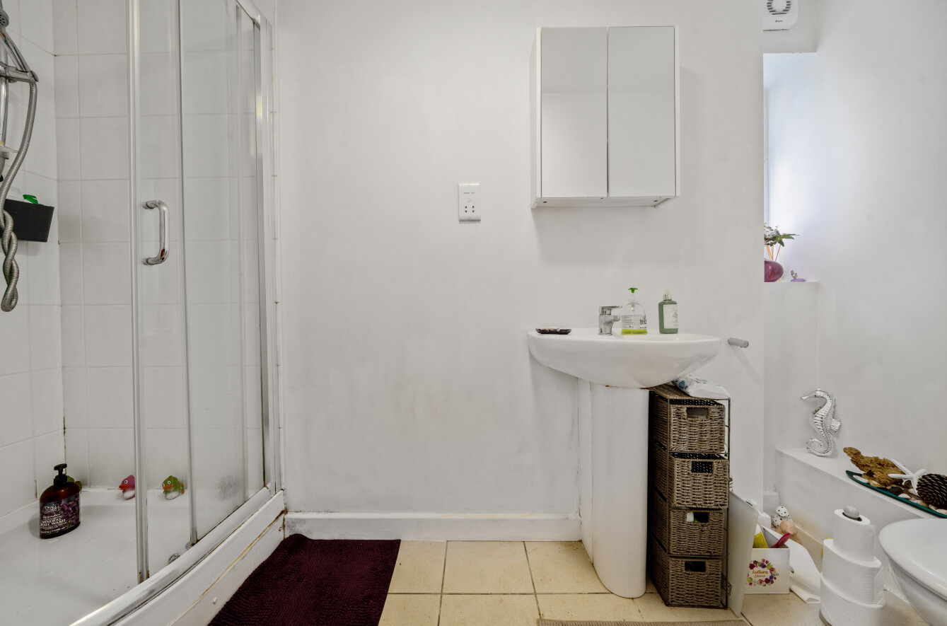 Victoria Road, Alton, Hampshire, GU34