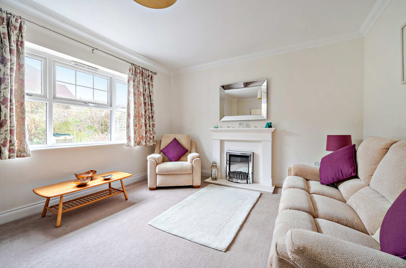 Greenacre Close, Alton, Hampshire, GU34