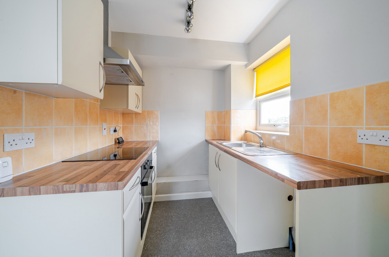 Anstey Road, Alton, Hampshire, GU34 - Charters