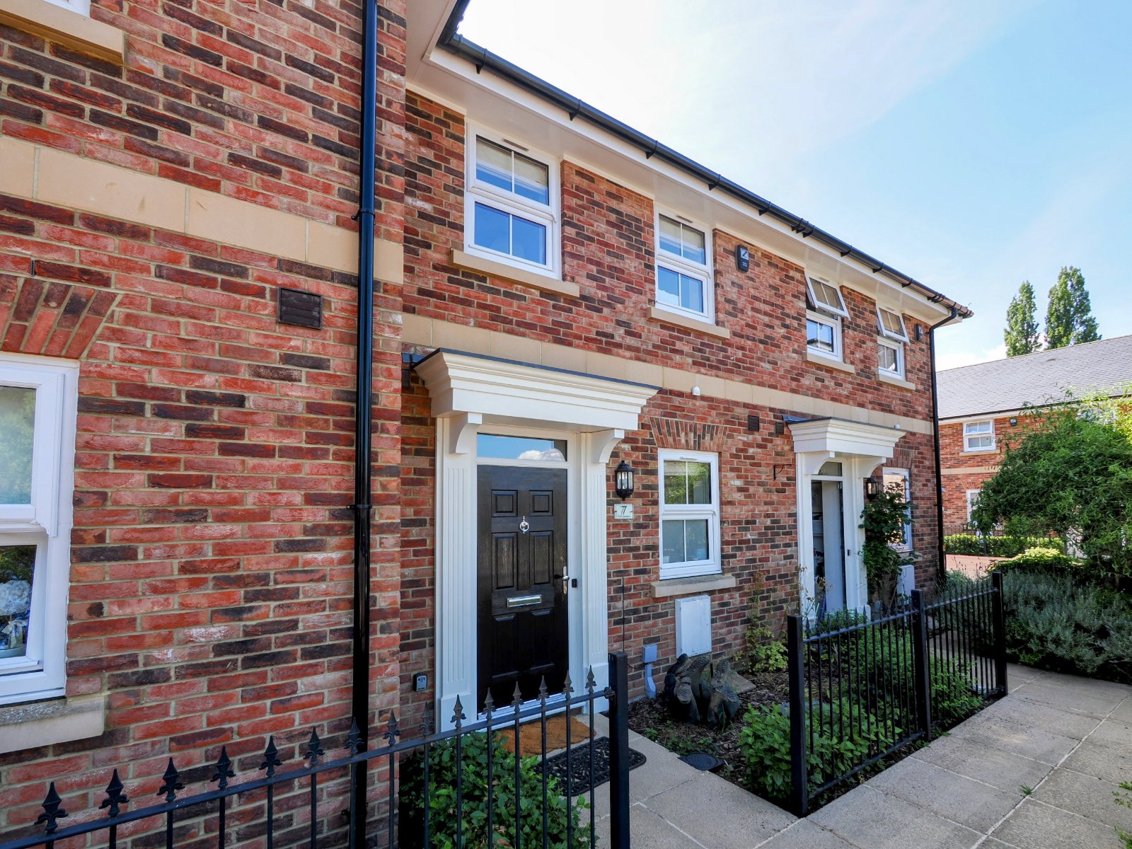 The Cobbetts, Alton, Hampshire, GU34 - Charters